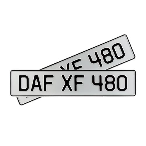 Автомобильный сувенирный номер DAF XF480