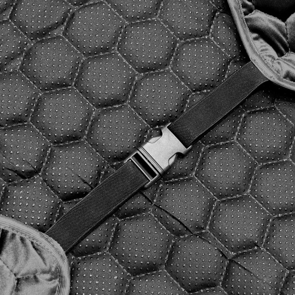 Универсальная накидка из стеганного велюра (1 шт.)