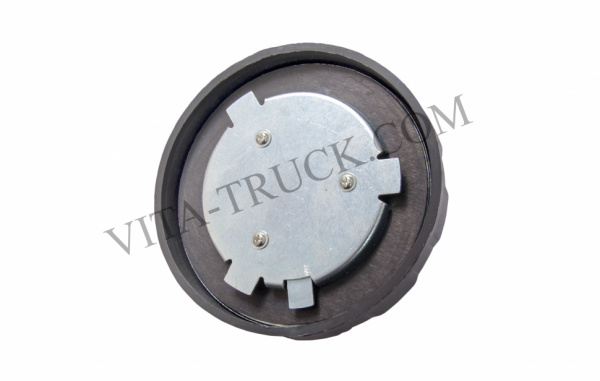 20766-АТ Крышка бензобака "АТ" D=80мм с ключом и защитпластик(RENAULT-HOWO)  