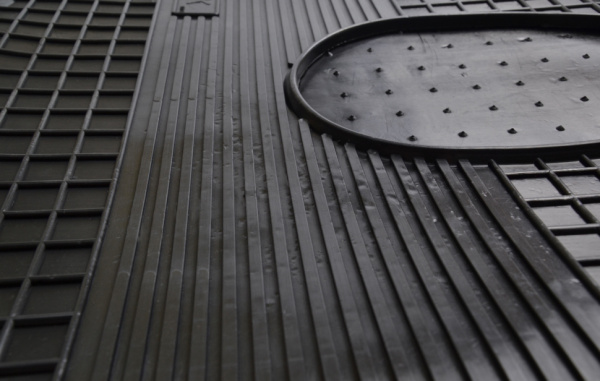 Коврик резиновый MERCEDES ATEGO от 2005г.в.