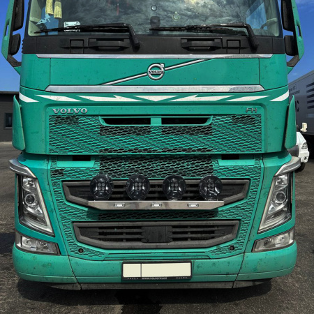 Планка-фародержатель (с габаритами) VOLVO FH-16 VT-203.0.0