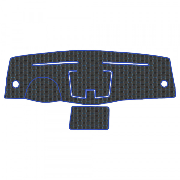 Стеганная накладка на приборную панель GZ №23
