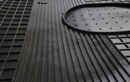 Коврик резиновый MERCEDES AXOR, ATEGO от 2005г.