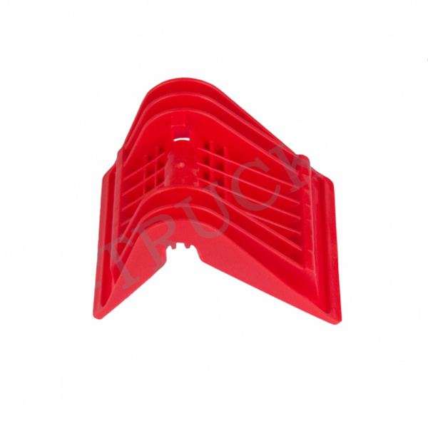 Уголок для стяжки груза ударопрочный морозостойкий (85х120х60мм) 0201560.К