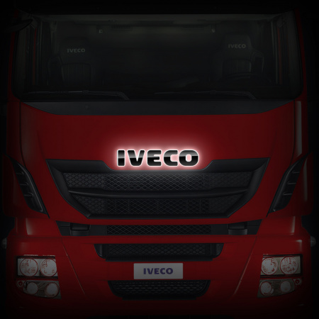 Буквы SDP (пластик) черный эмблема на капот IVECO STRALIS от 2021 (580х115)