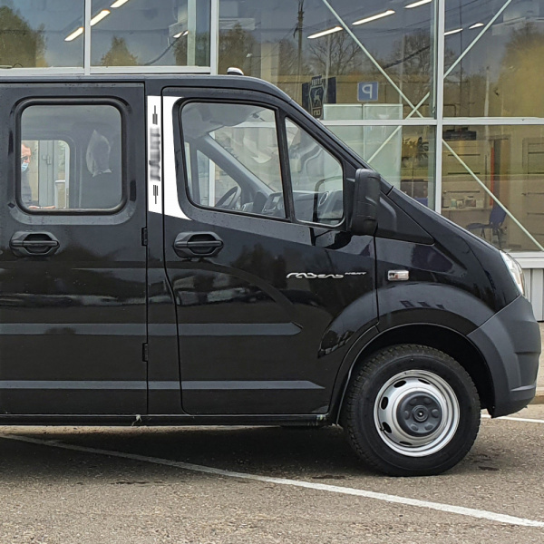 Накладки из нержавеющей стали на стойки дверей GZ Nехт NKN-123