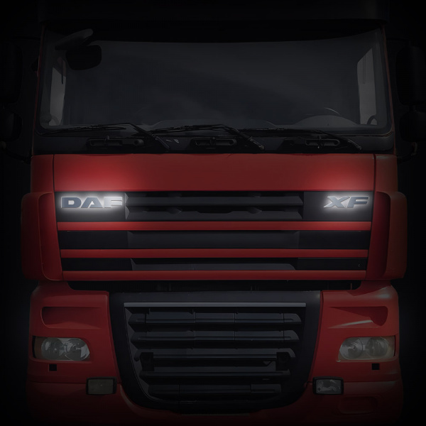 Светодиодная надпись-логотип для грузовиков DAF XF (680х65мм)