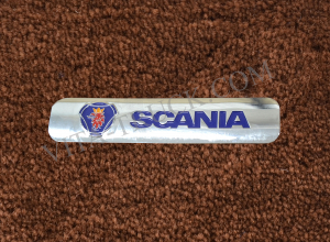 Цветной металлический шильдик на ковер Scania